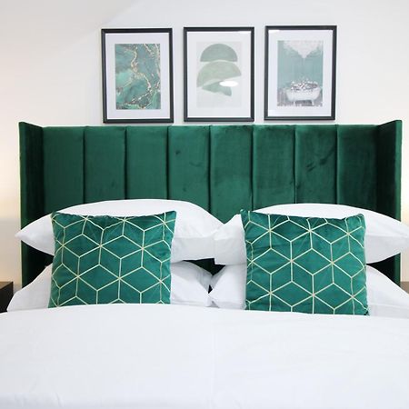 New Cardiff Bloc Exclusive Apartments By Prime Stays - Shops And Parking - Great For Groups And Families المظهر الخارجي الصورة